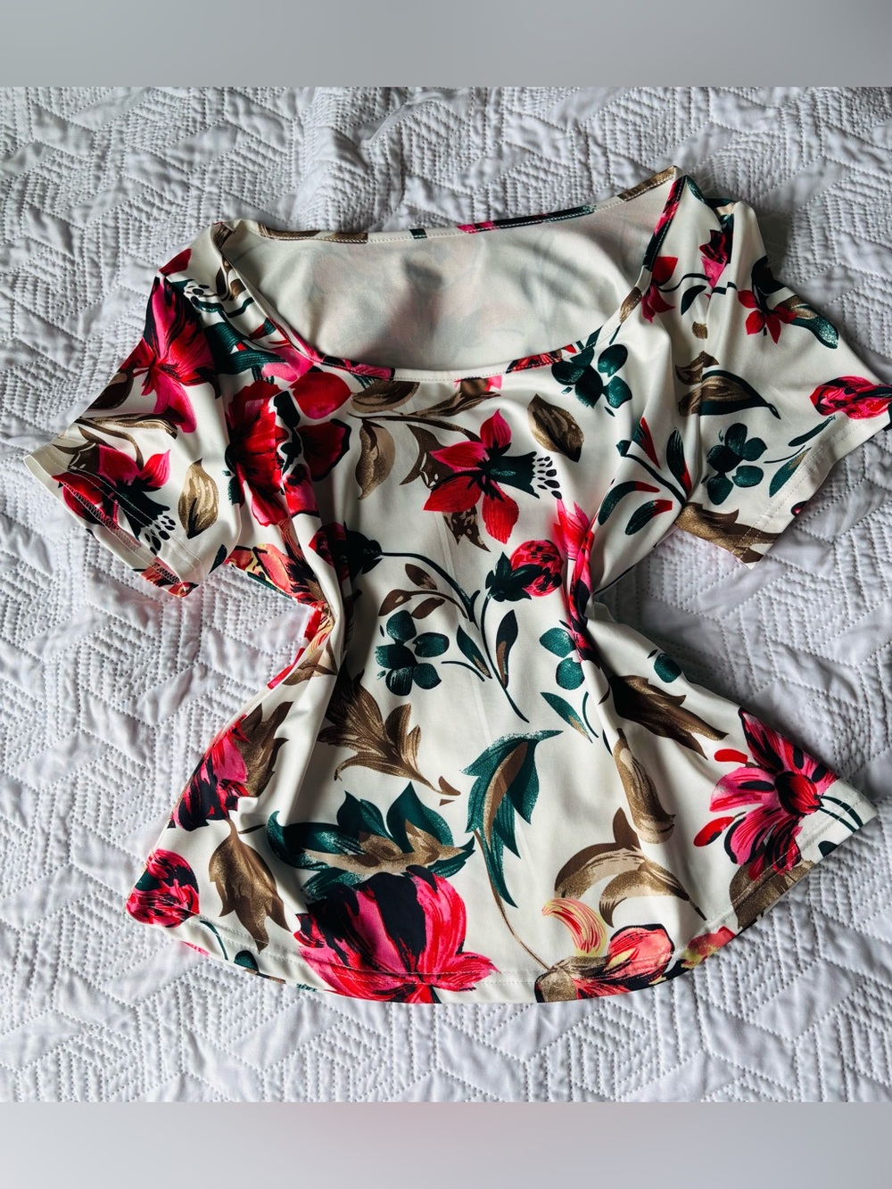 floral print top